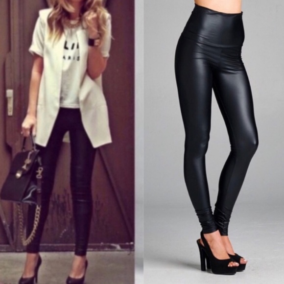 🎉Host Pick!🎉 Stylish, Chic Vegan Leather Leggings, Multiple Sizes - Picture 2 of 4